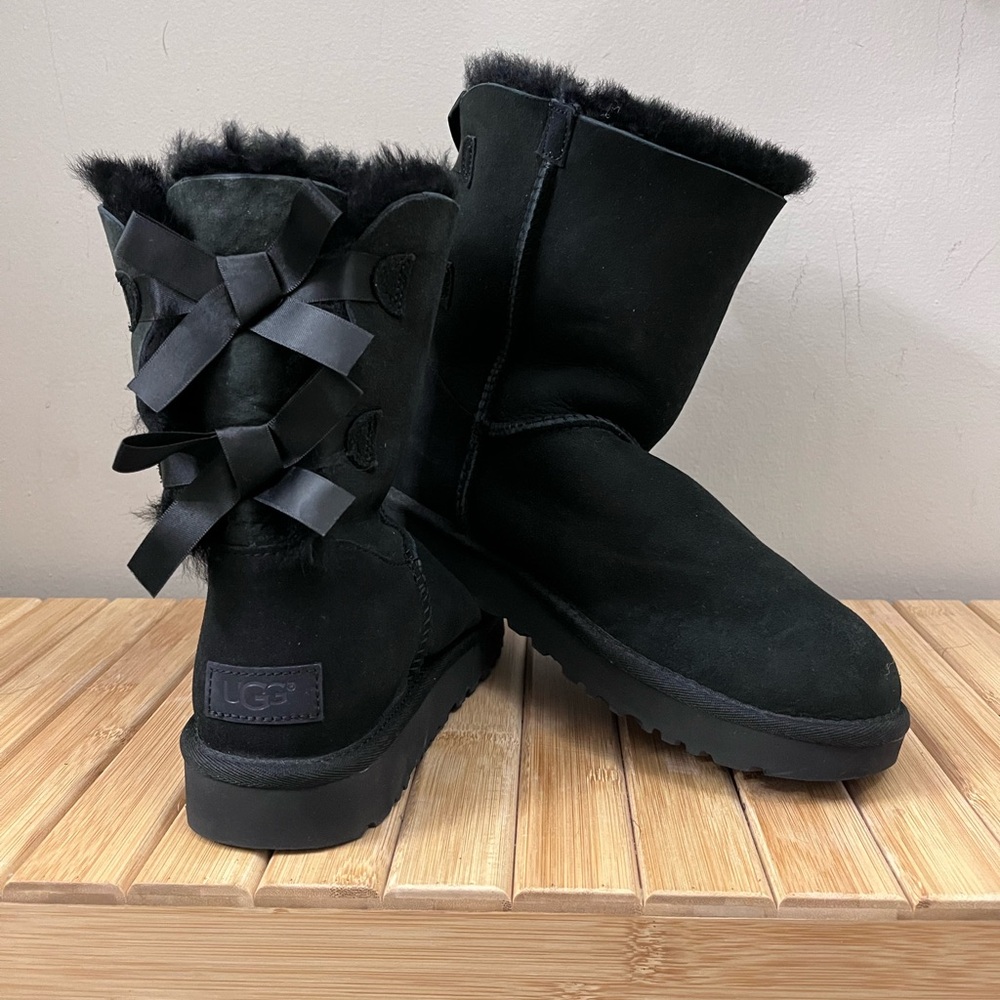 UGG Bailey Bow